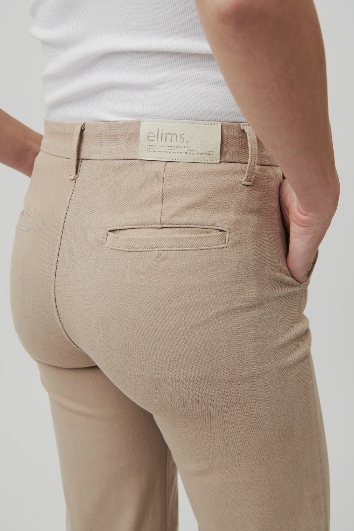 The Malibu Wide Chino | Sand